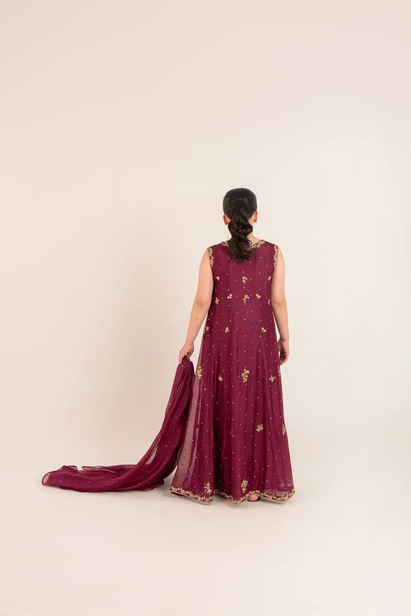Inaya Plum - K