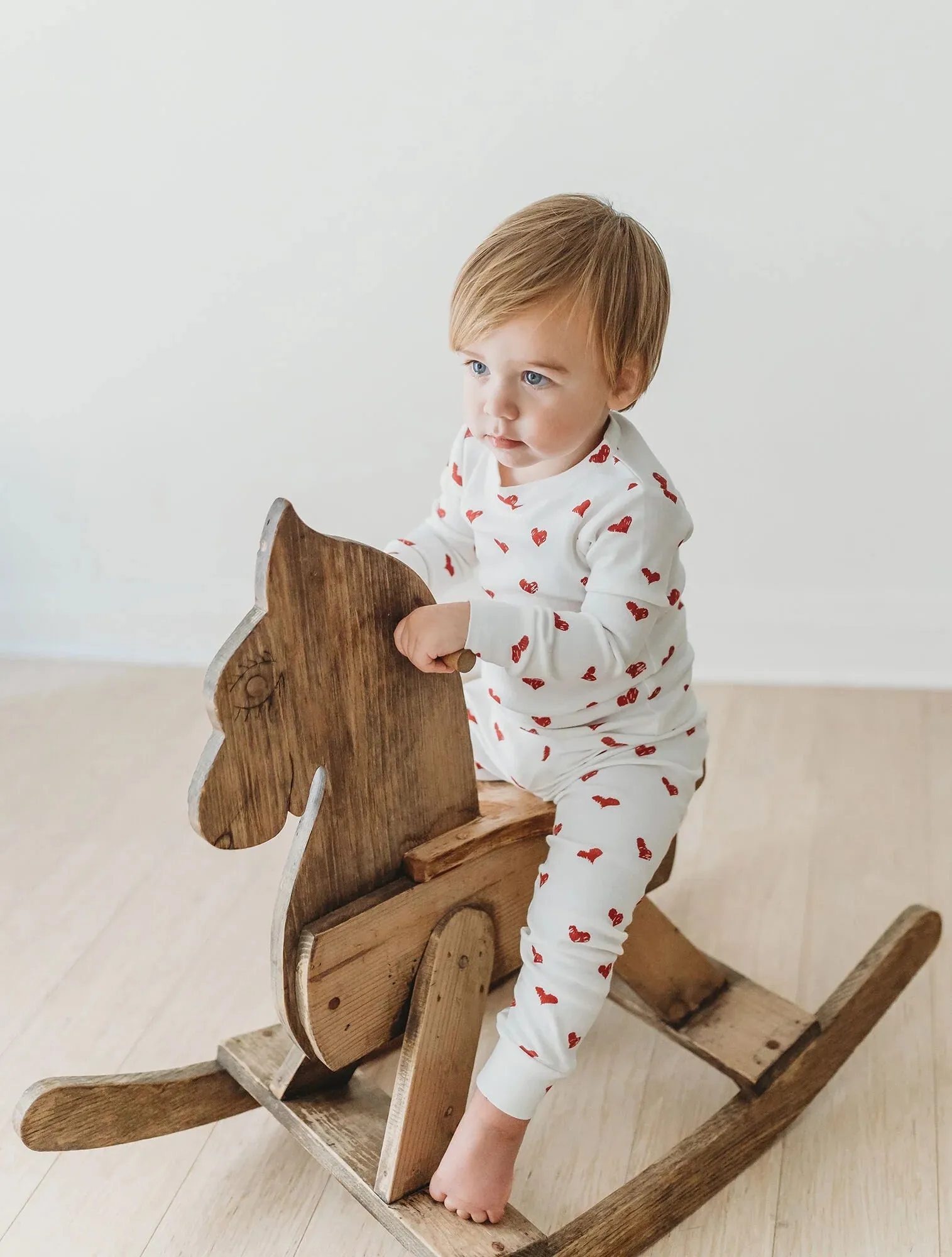 L'ovedbaby Kids' Organic Long Sleeve PJ Set in Crimson Hearts
