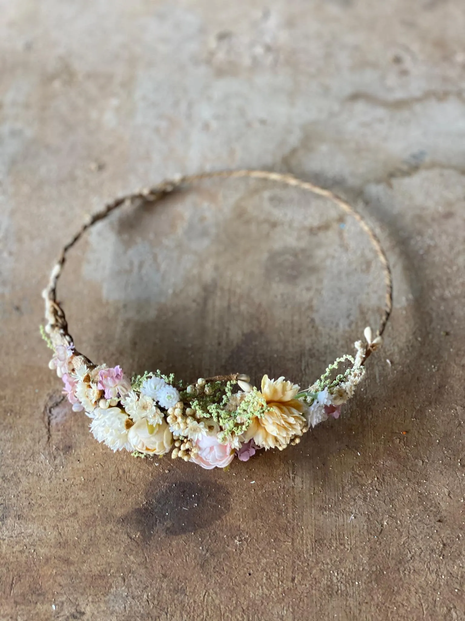 Wedding flower crown in pastel colours Bridal accessories Hair accessories Pastel wedding wreath Handmade crown Baby's breath Magaela
