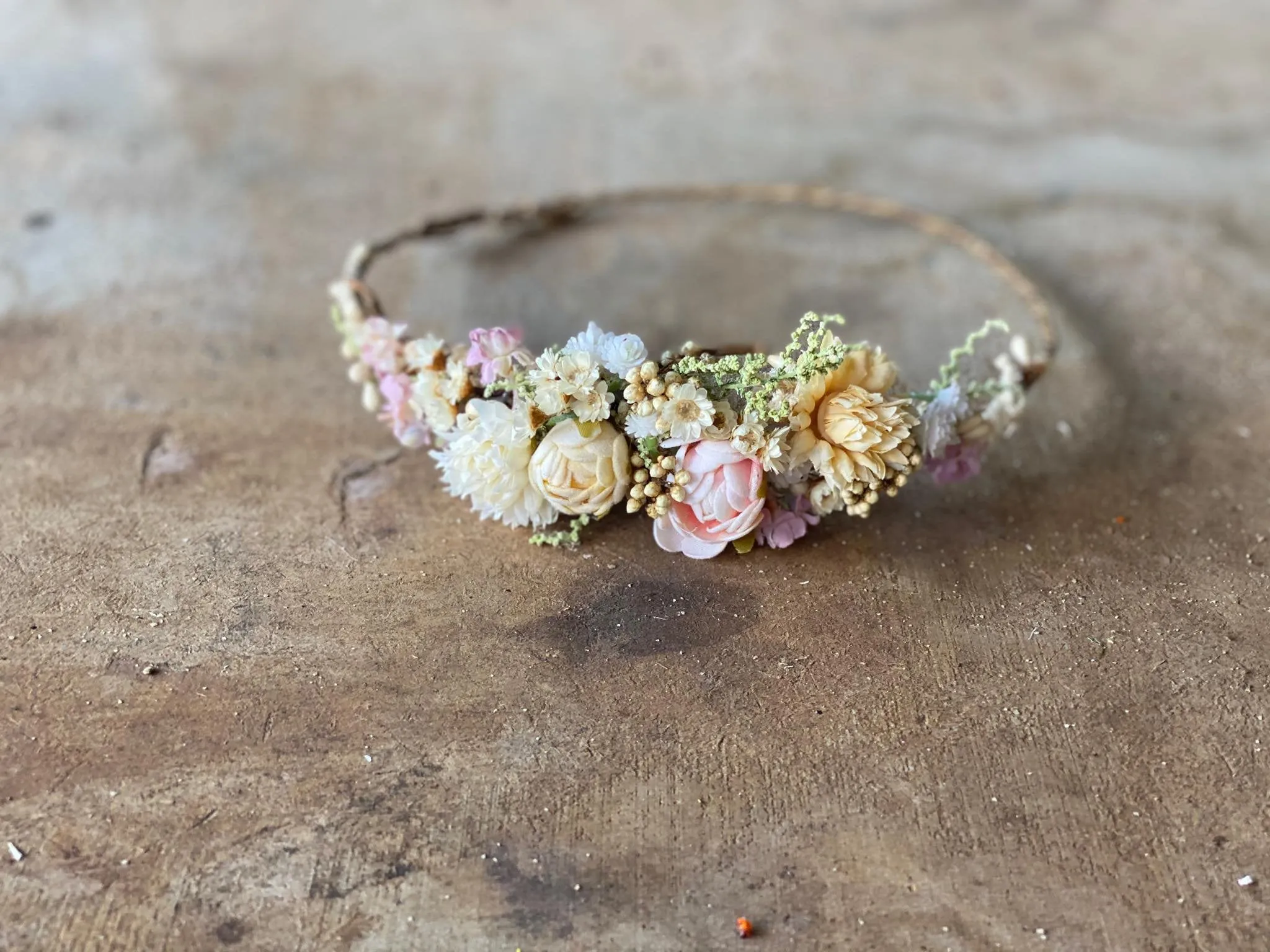 Wedding flower crown in pastel colours Bridal accessories Hair accessories Pastel wedding wreath Handmade crown Baby's breath Magaela
